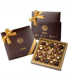 Продуктови Категории Шоколади Bolci Fashion Brown Асортимент от шоколадови бонбони 230 гр